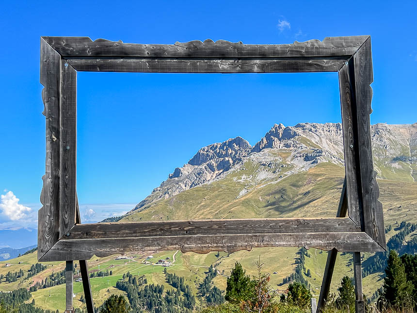 reishonger's tweet photo. Vorig jaar was Reishonger bij een prachtig concert van Amsterdam Sinfonietta in de Dolomieten. Dit jaar is het I suoni delle Dolomiti festival er weer vanaf 28 augustus. #visittrentino #trentinonow #TRENTINO 

https://t.co/AzHJoW62wY https://t.co/KZ3HoK8jBm
