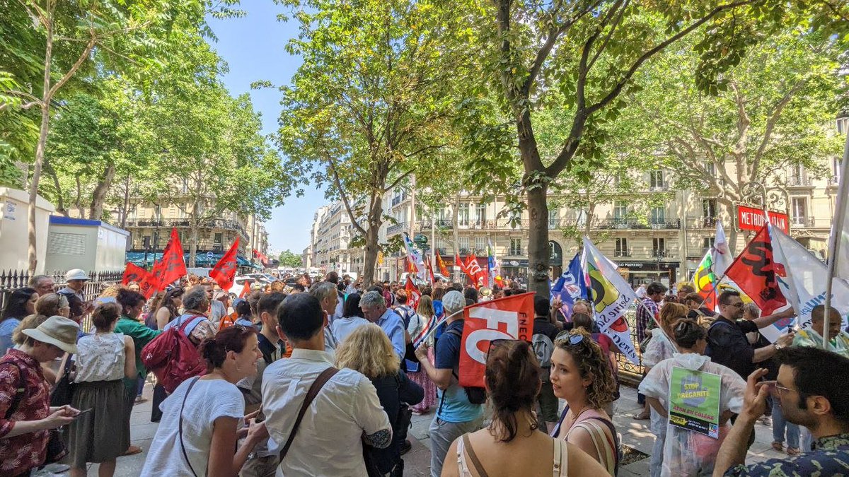 🔴 EN DIRECT DE LA MANIFESTATION DES AESH À PARIS

Le direct sur Instagram ⤵️
instagram.com/l_insoumission…