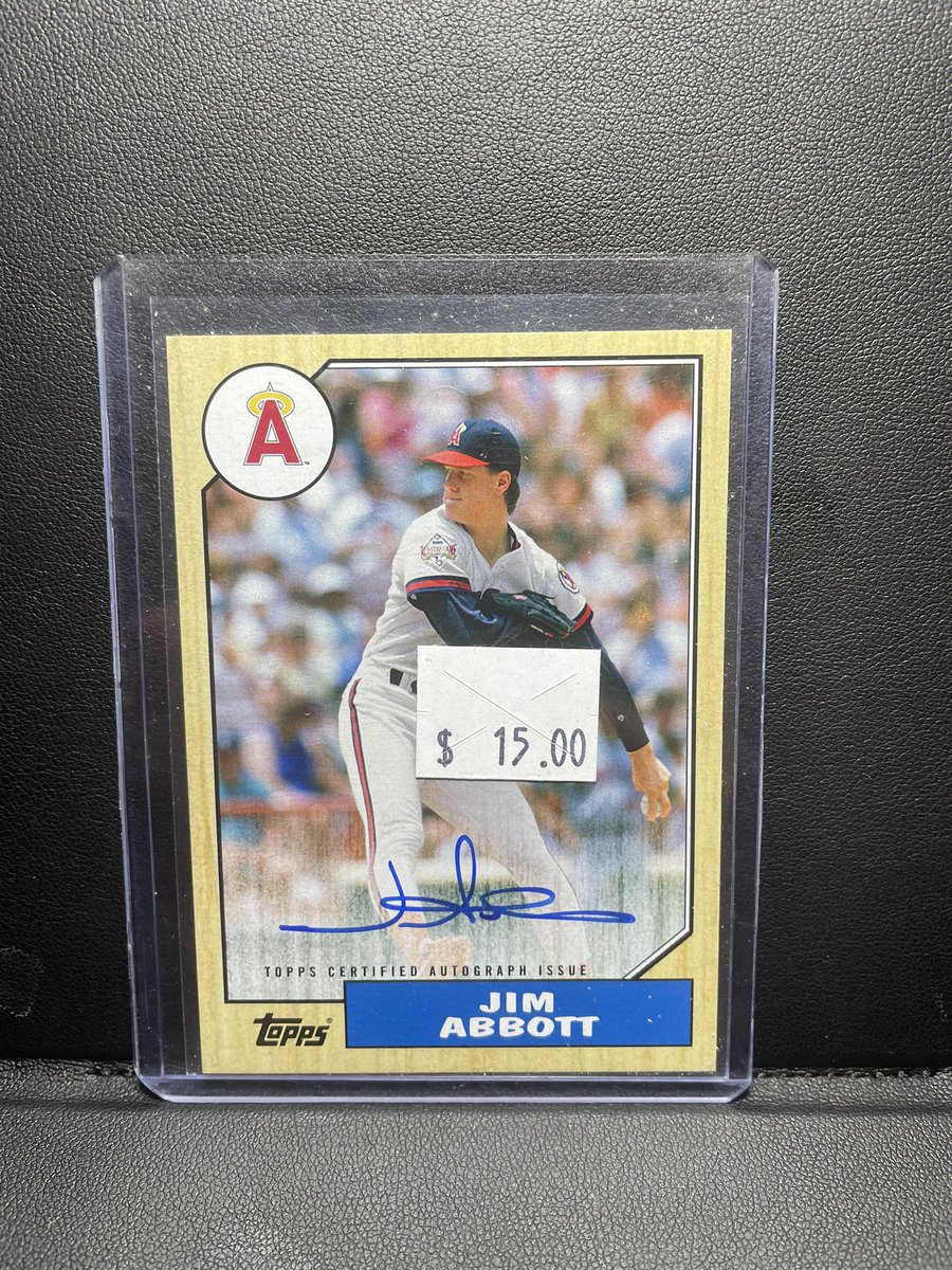 dortyscards's tweet photo. @SLCSports801 @sports_sell @SportsSell3 @HobbyConnector @HobbyRetweet_ @CardboardEchoes https://t.co/rPaNtu6jYv