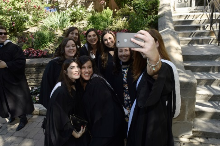uStMikes's tweet photo. 👏.@uStMikes students 🎓-- today is your day!! A heartfelt congratulations to all the incredible graduands making their mark. We can't wait to see what you achieve in the future! #uStMikesGrad #UofTGrad https://t.co/npl5Dprzmh