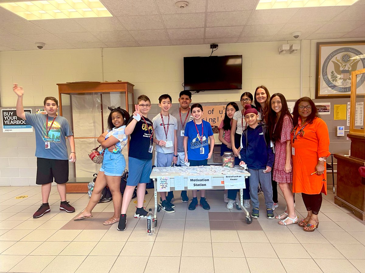 Stacy Breslin🌼 tweet media