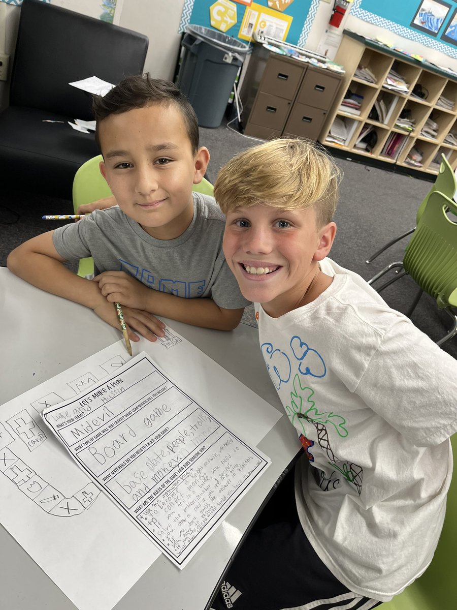 AvocadoGators's tweet photo. The learning doesn’t stop just because it’s the end of the year! These 3rd graders are creating board games! @MrsKaptain @CajonValleyUSD #AVGatorNation https://t.co/1WumQaXxcv