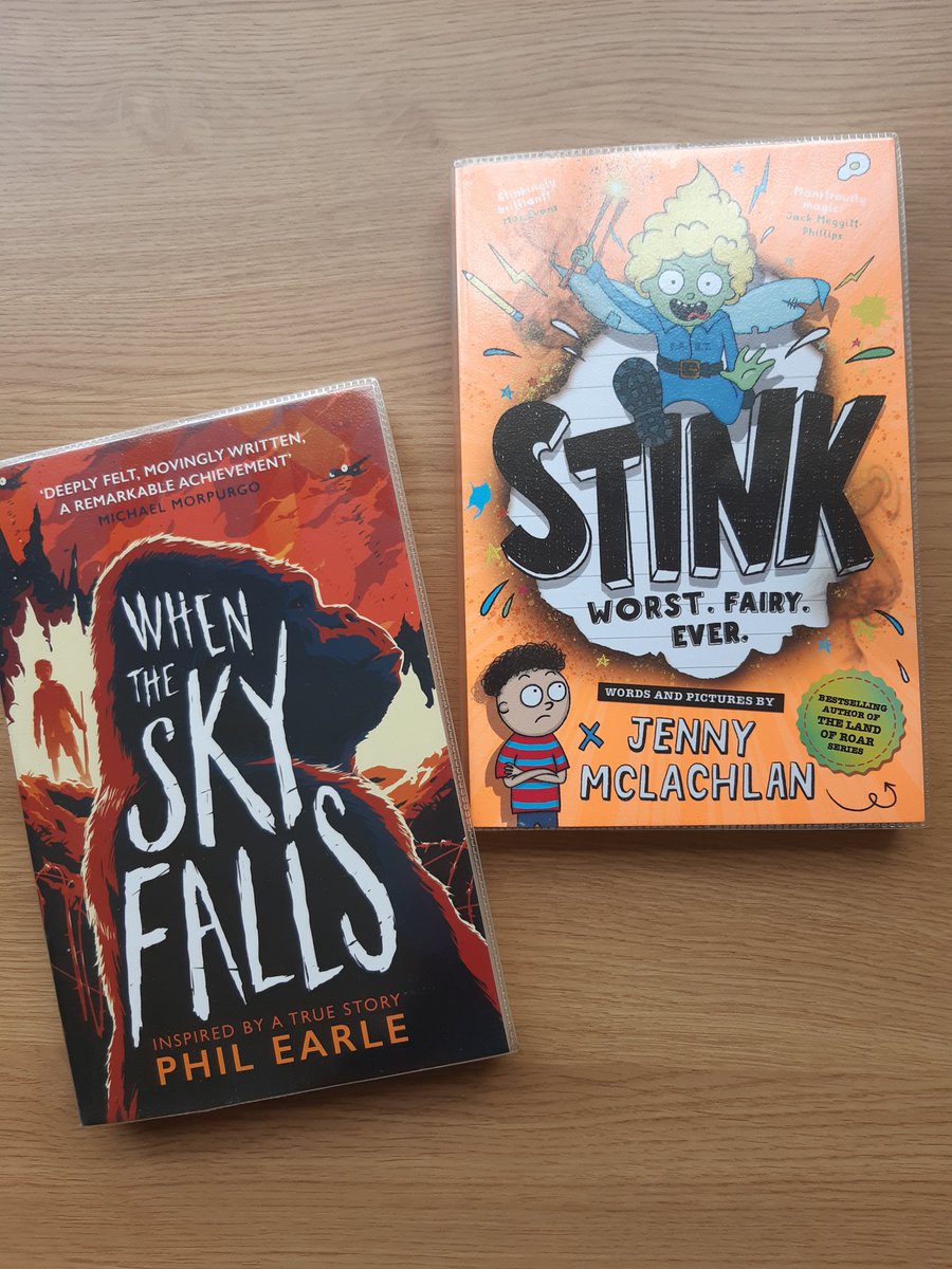 BlueGold201's tweet image. Quick visit to the #locallibrary produced these two beauties.
@JennyMcLachlan1
@philearle
Can't wait to get stuck in
