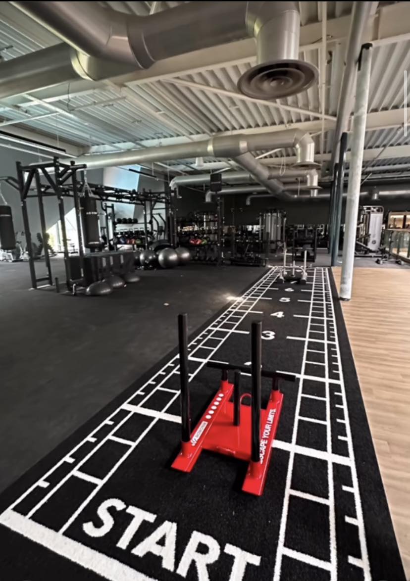 escapefitness's tweet image. We are excited to be a part of David Lloyd Manchester’s gym revamp!

Incorporated on the Escape Octagon frame is the new MARS 2.0 screen with Nucleus Free Weights and functional Corebags.

Check out their Instagram post here: instagram.com/reel/CtYbbyMIz…

#EscapeFitness #davidlloyd