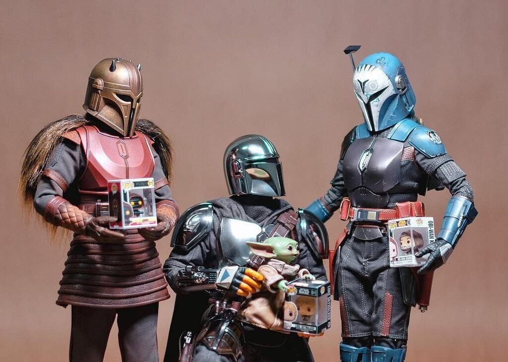 SWTimeShow's tweet image. Fun setup here from @hafaadaifunko 😀 use #starwarstimeshow for features #themandalorian #funkostarwars #starwarstoyphotography instagr.am/p/CtbpFMMuL3i/