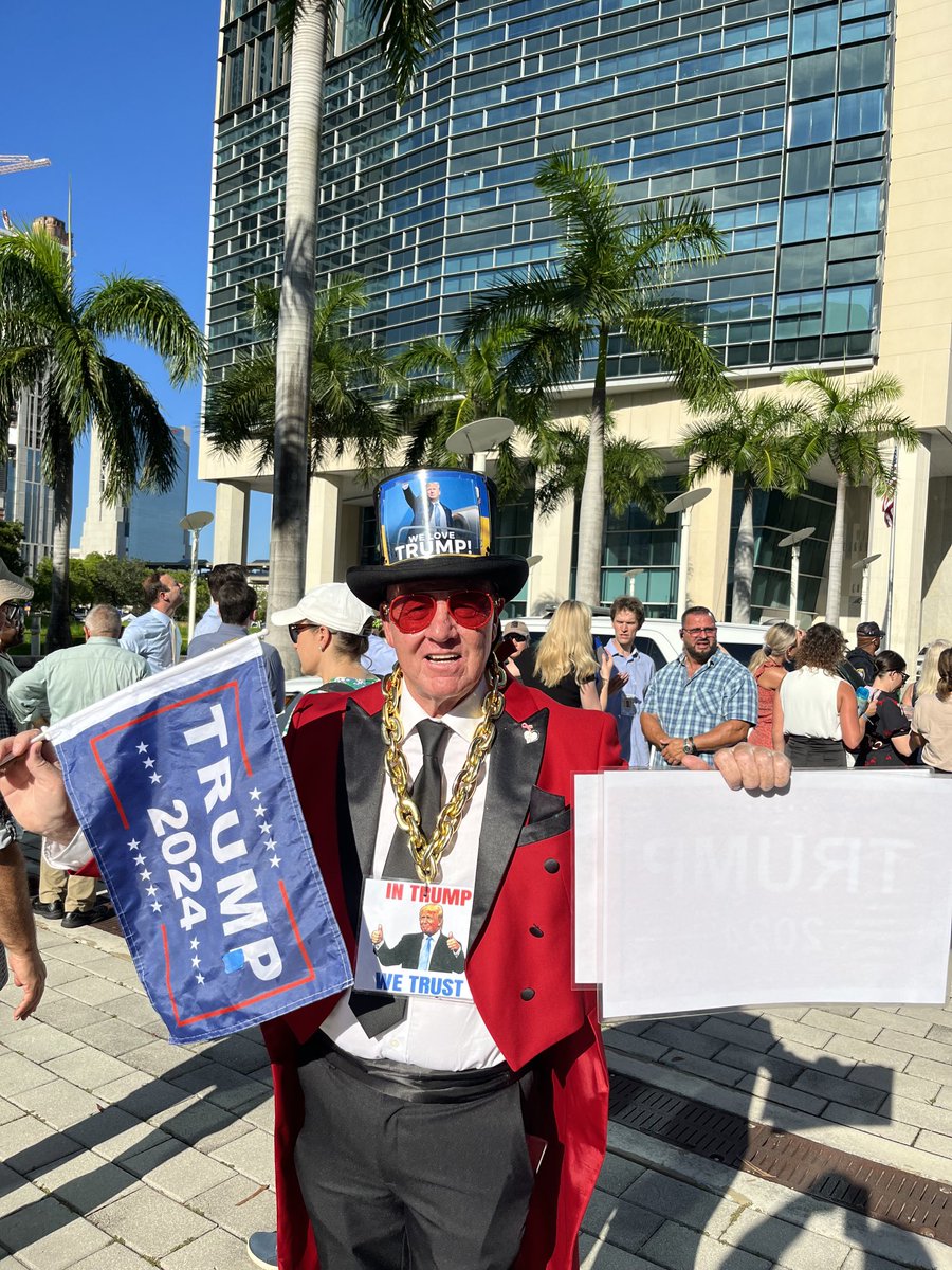 One man flew from California to Miami to support Donald Trump in court on Tuesday
