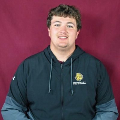 7⃣9⃣ Days til Kickoff!

Player Spotlight: Trey Steele

🏡Eau Claire, WI
📚Civil Engineering
🏈OL

Q: What is your favorite place to eat in Duluth
A: The Old Chicago

#BulldogCountry//#EarnIt