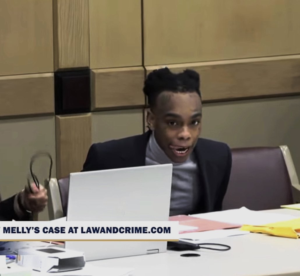 YNW Melly France 🇫🇷 tweet media