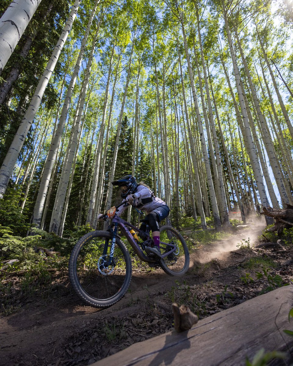Liv Racing Collective athlete Isabella Naughton took home first place at Big Mountain Enduro!

🔗 Race recap: fal.cn/3z3DG
🚲: Intrigue LT Advanced Pro