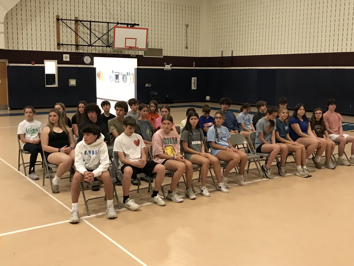 AnthonyDent05's tweet photo. Final stages for tomorrow’s graduation..putting in the work to show out for our parents and school community! #LakerLife #MLSDLAKERS https://t.co/iQvncOF6b0