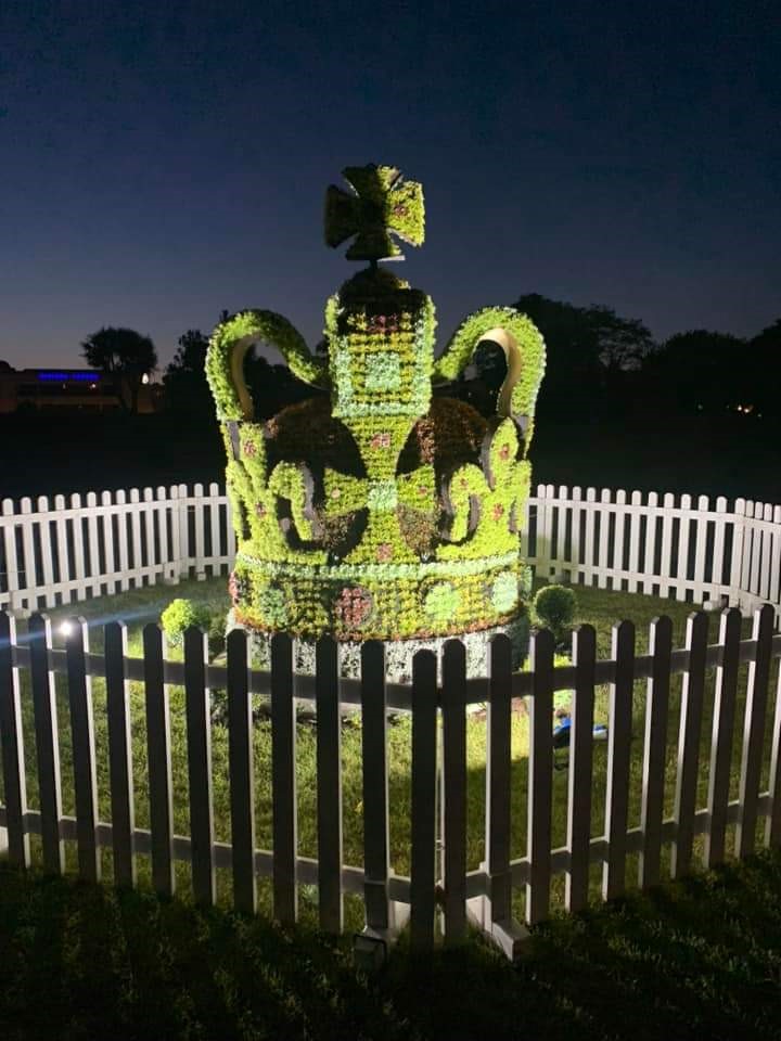 SWISCoLtd's tweet photo. Great to our Coronation Crown in all its floodlit glory on Torquay's seafront! Gratifiying to see the Royal Crest planting so well- established too @sunrider_drones @Torbay_Council @RoyalFamily @Insta_Plant #englishriviera #loveDevon #lovewhereyoulive #beautifuldevon #coronation https://t.co/rfXng8PELD