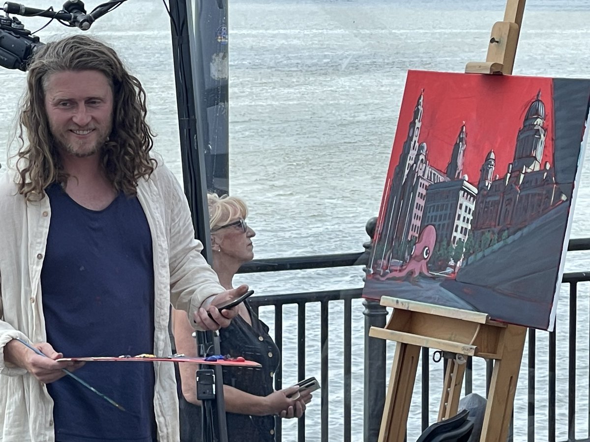 zingtours's tweet photo. Landscape artist of the year in Liverpool today @SkyUK #landscape @mcdonald_neil https://t.co/f1ivxPC8ay