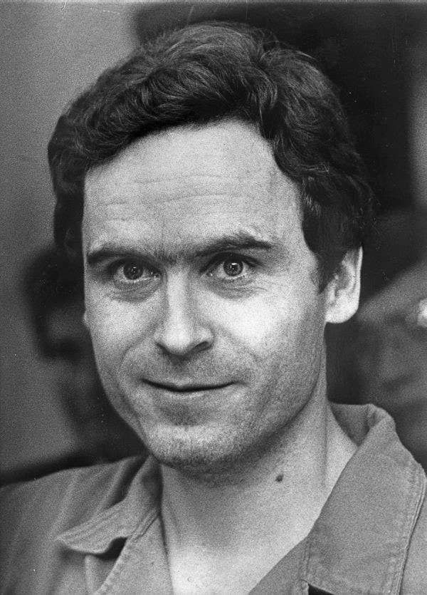 Ted Bundy (1946-1989)

You don’t have to be American or have been around in the 1970s to know the name Ted Bundy.
Bundy is easily one of the most deranged serial killers (not to mention kidnappers, rapists, burglars, and necrophiles) of all time.