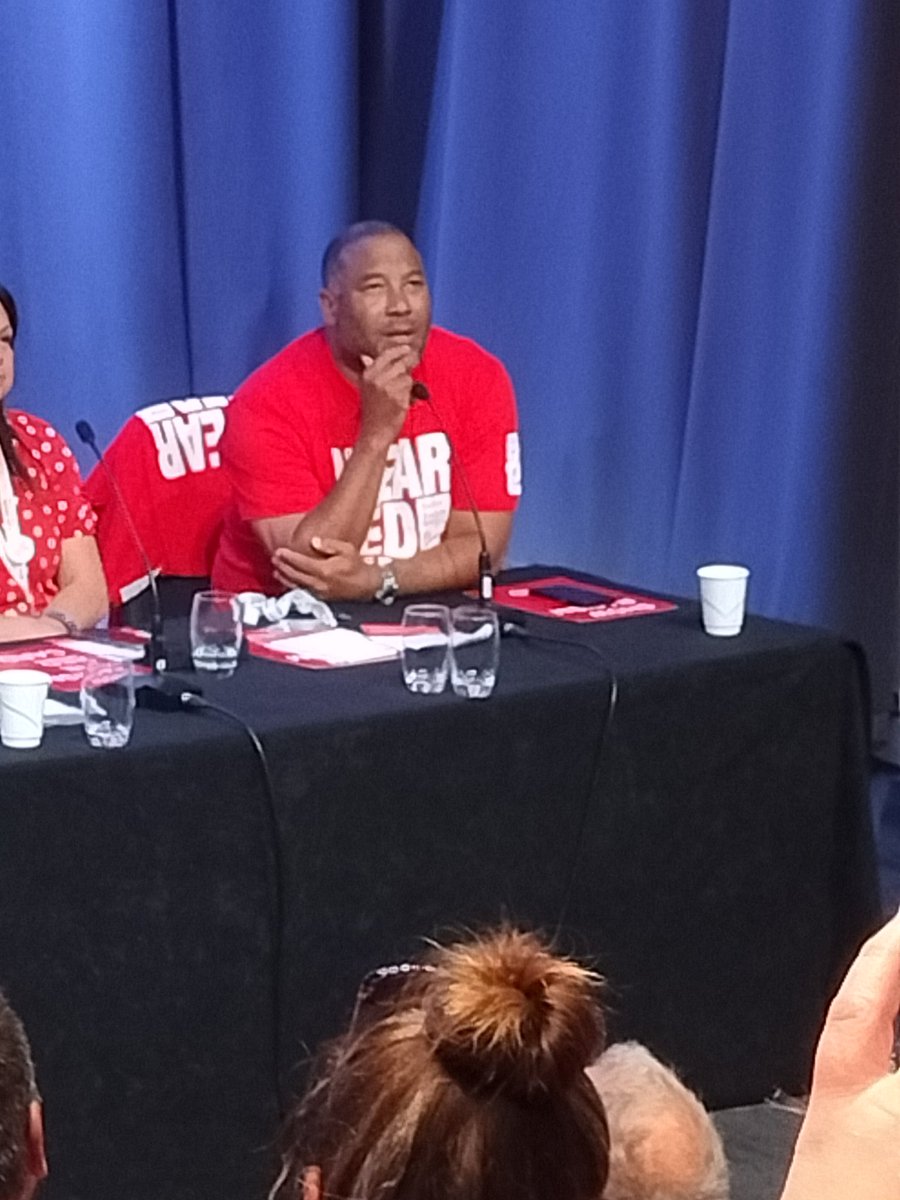 Excellent fringe meeting with Show Racism The Red Card. at UNISON National Delegate Conference #UNDC23 . John Barnes what an amazing talk. Challenging us all on the ways we stand against racism.