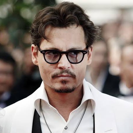 CHOQUEI on Twitter: "🚨FAMOSOS: Johnny Depp doa os R$ 4,8 milhões, que