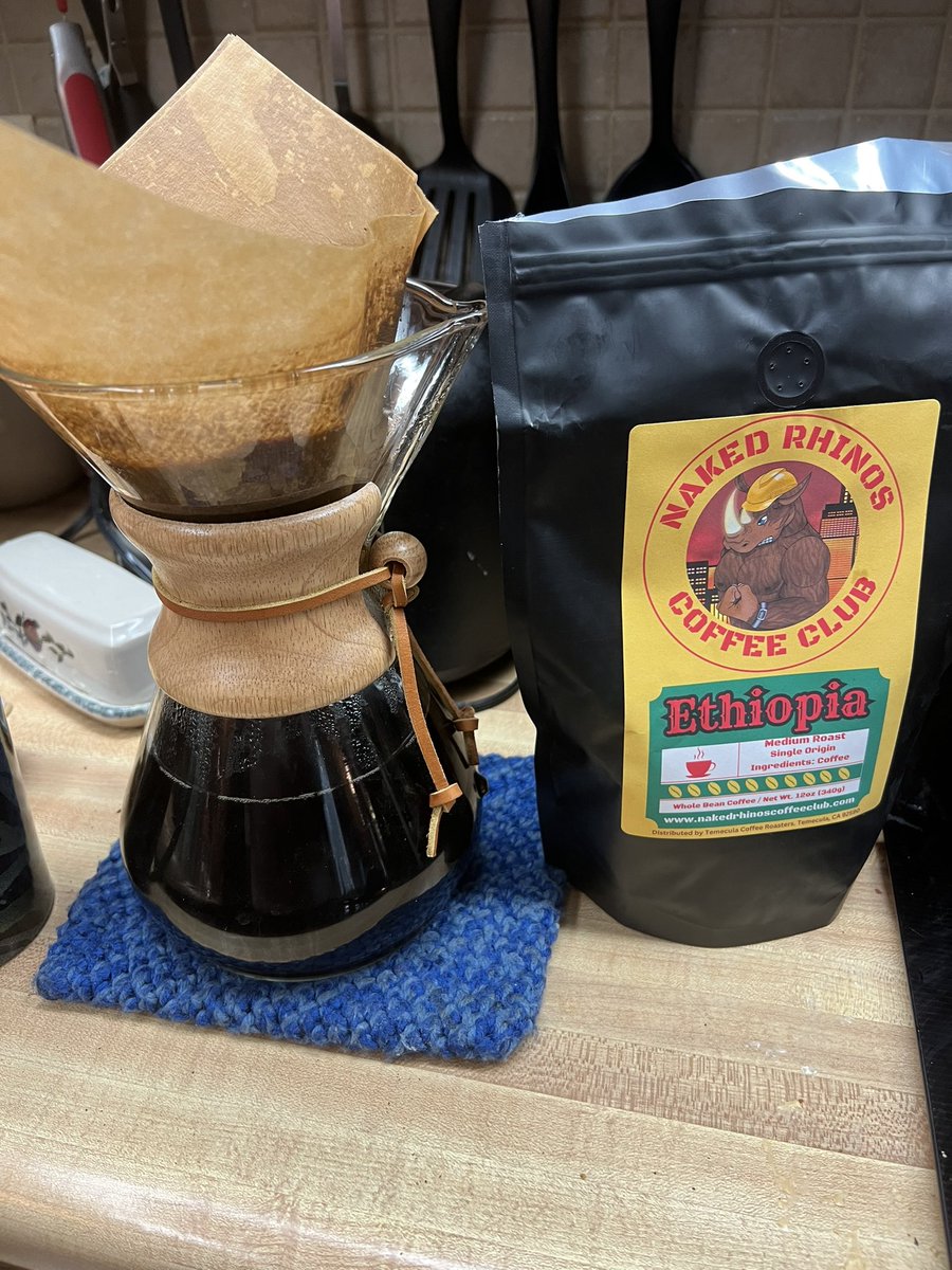 oh, hell yeah! @RespectedRhinos 
If you haven’t tried Naked Rhinos coffee, (@nakedrhinoscc )you’re missing out. Go order a bag or two. 
#coffee #wholebean #chemex #CoffeeAddict #coffeelovers #CoffeeTime #TheCrash #RRC