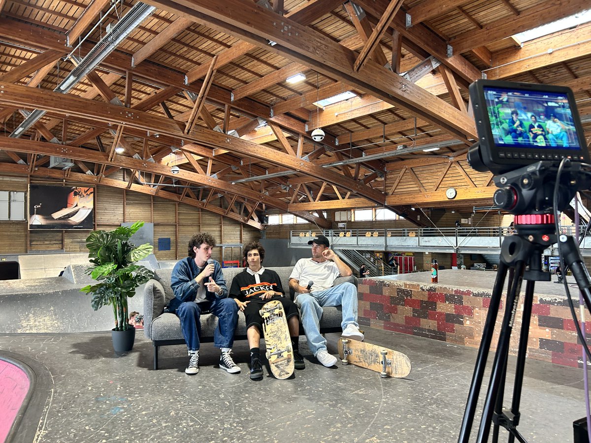 ZQSDProductions's tweet photo. Fin en beauté pour le #TDFKenny 🛹

Revivez le contest amical organisé par @KennyStream à travers ces quelques photos ⬇️ https://t.co/Fo2xhEqZoC