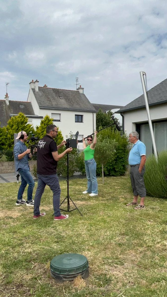 fl_graphisme's tweet photo. Renfort tournage publicité TF1 à Lorient pour l'entreprise Solar expansion avec Storystellar. Un grand merci à Antoine et Émeline pour cette journée !
#tf1 #storystellar #publicité #lorient #solarexpansion #ronin https://t.co/Zp71wC3tMl