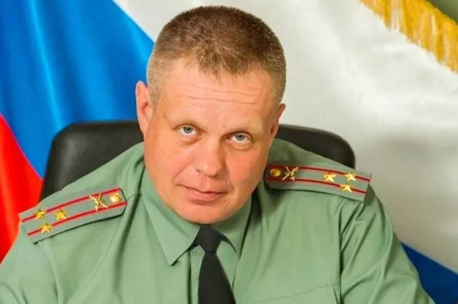 Attention Russian embassy. You lost another general. Haha oops. 😆

“As a result of a missile attack (today 12 June 2023), a Russian Major General Sergei Goryachev, Chief of Staff of the 35th Combined Arms Army, was killed.”