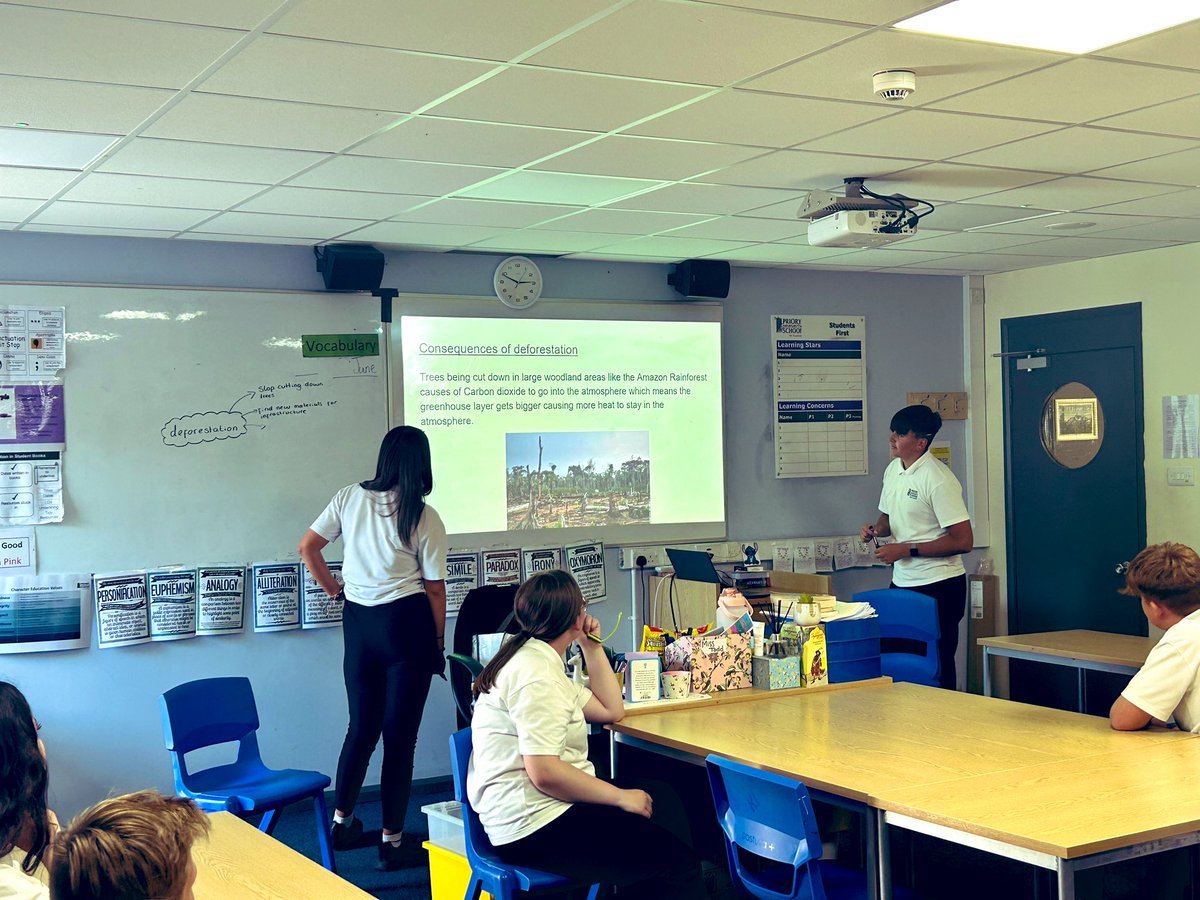 Harlow and Ruby delivering our eco session this afternoon on deforestation. 🌳✅ @_MissOG @Priorycsa