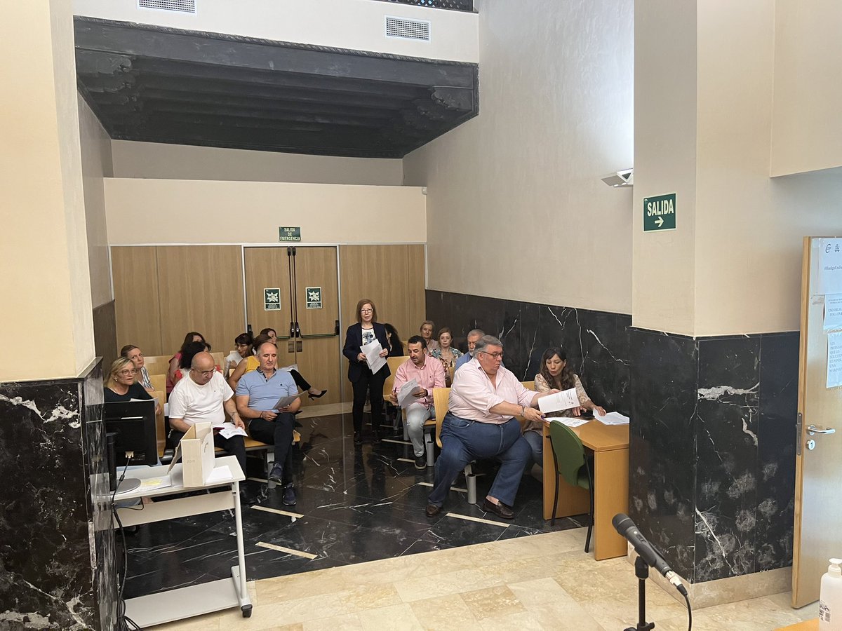 CCOOJusticiaJa's tweet photo. #HuelgaEnJusticia
13 de junio, 8 días de huelga parcial y 25 días de huelga completa.
Concentración en la Audiencia Provincial de Jaén y asambleas en Jaén, Andújar, La Carolina, Linares y Ubeda, con votaciones sobre la continuidad de la huelga.
@ccoojusticia @FSCdeCCOO @ccoojaen https://t.co/c7QGGe3ppV