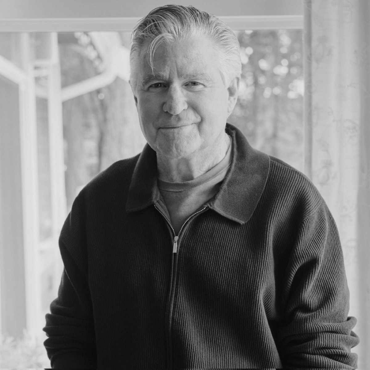 chesapeake_tv's tweet image. It's with heavy hearts that we share the news of the passing of our beloved Treat Williams. Let's keep his family in our thoughts and prayers. Forever our Mick O'Brien. @Rtreatwilliams