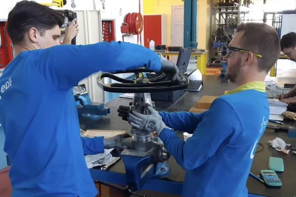 Richard Laganier tweet media