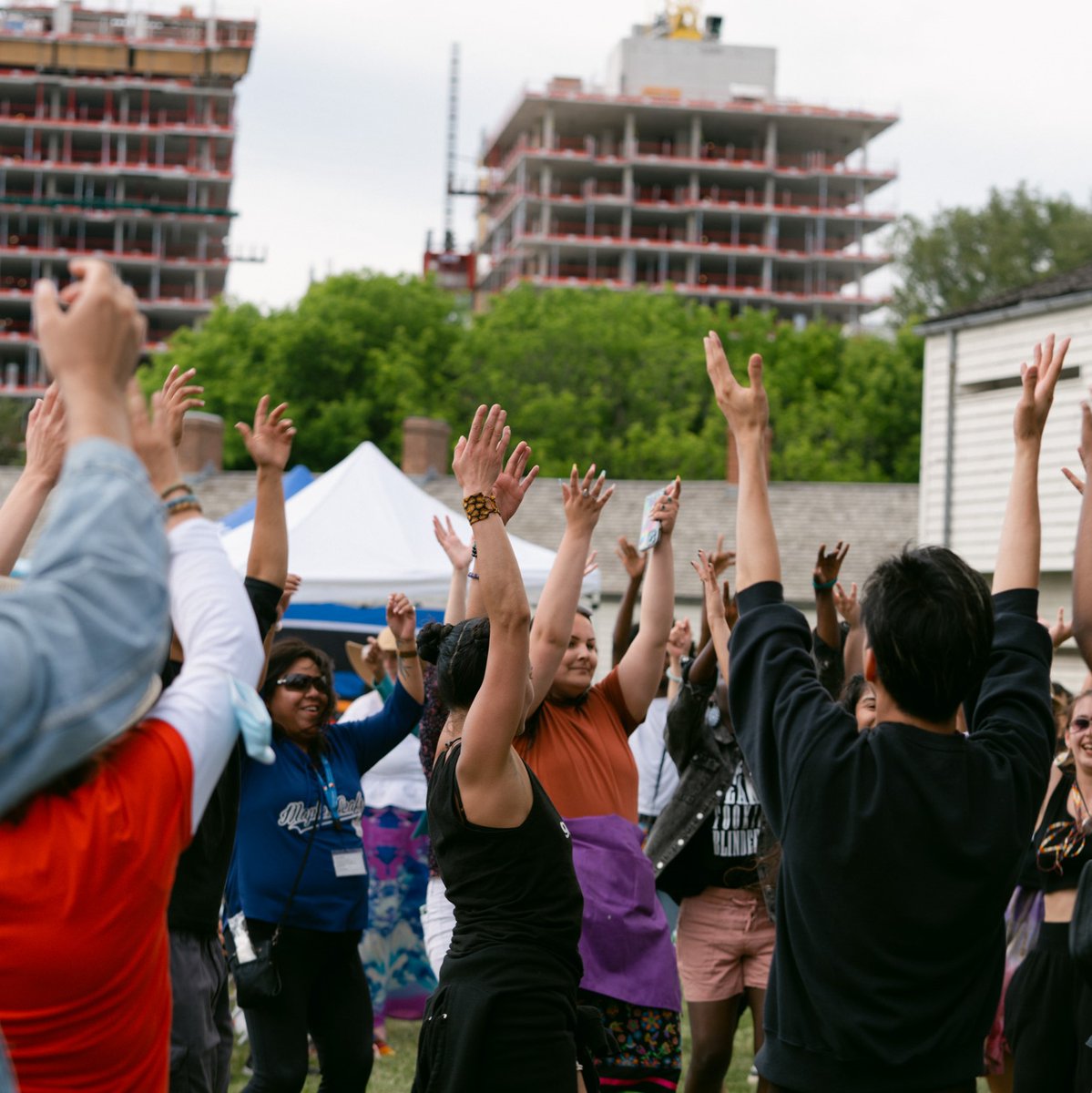 During #IAF2023, experience the Na-Me-Res Traditional Pow Wow on Saturday, June 17 and enjoy a full-day live concert with amazing Indigenous musical performers on Sunday, June 18!

Don't forget to explore the vibrant Artisans &amp; Food Markets too! More info: toronto.ca/IAF