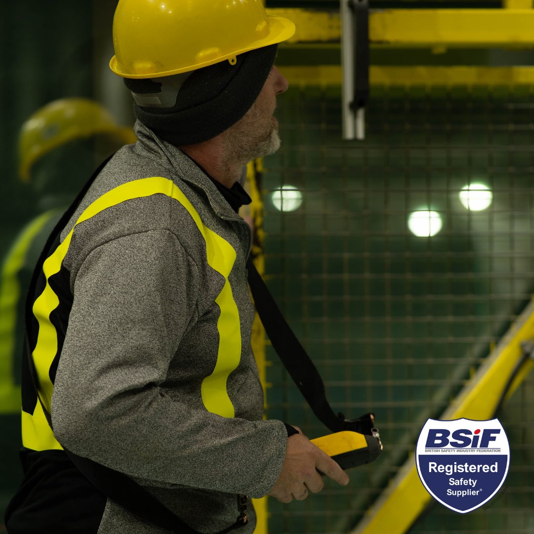 CutPROclothing's tweet image. When it comes to safety, our valued customers can rest assured that our garments are British Safety Industry Federation (@BSIF1) certified. 

Find out more: cut-pro.com/about 

#bsif #worksafety #cutprotection