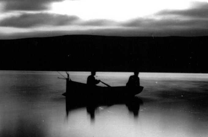 OrkneyLibrary's tweet photo. Did you know that in #Orkney at midsummer we get more than 18 hours of daylight? This incredible #Archive photograph of 2 men fishing was taken on a calm evening at midnight 115 years ago in July 1908.

It's so light you can even make out the pipe that one of them is smoking. https://t.co/DDvyRnoDFJ