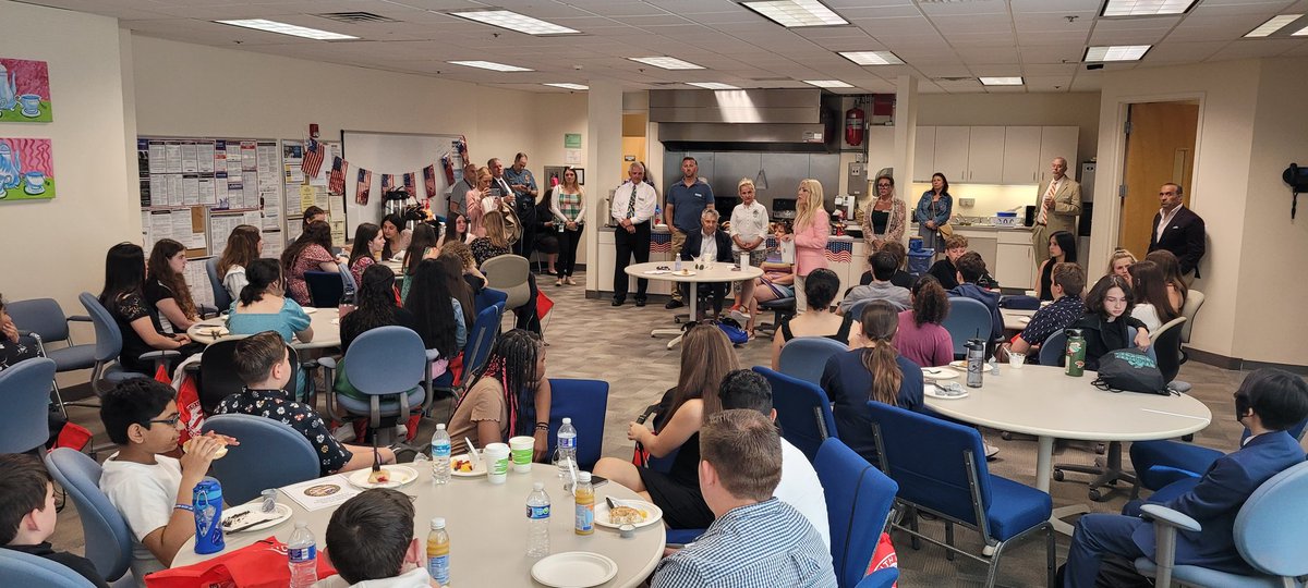 _bcpreston's tweet photo. Launching a wonderful #StudentGovDay2023! 45 seventh graders meet with Town and County elected representatives to learn about government & participate in a student-led town council meeting.
#HTPSLearnerSuccess #HTPSCommunityInteraction
@HowellTwpK8 @HowellTwpMSN @HowellTwpMSS https://t.co/v8BxLdmw0a