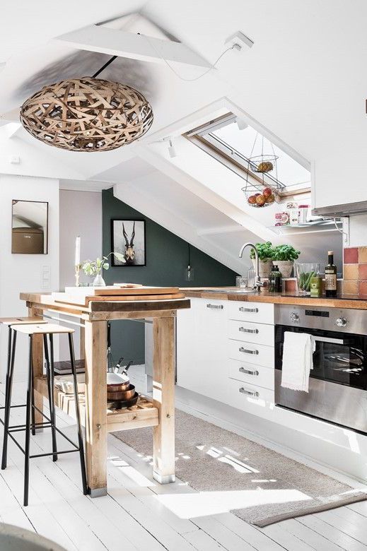cocondedeco's tweet photo. Idées déco | Aménager une cuisine sous les combles https://t.co/QgBQKOGk5H
#aménagement #combles #cuisine https://t.co/V2cAUuQ8x3
