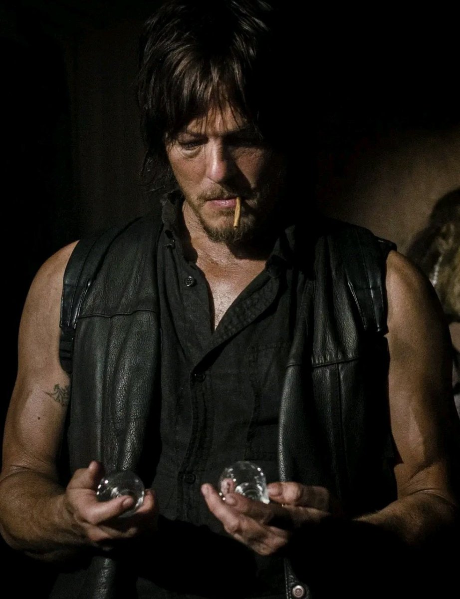 congrats to the walking dead for being the only tv show to have daryl dixon