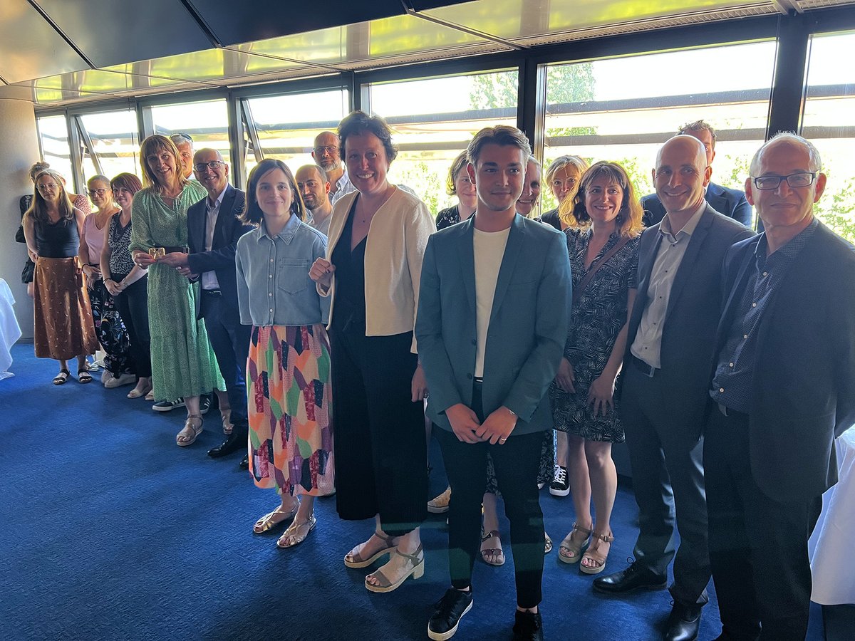 F_Bierry's tweet photo. 🏆[PRIX] Remise de deux #PrixTerritoria à la #CollectivitéEuropéenneAlsace ce mardi. #ServicePublicAlsacien 
👉La simplification de nos courriers d’un côté [PRIX TERRITORIA D'OR] et la plateforme de financement participatif "Okoté" [PRIX TERRITORIA D'ARGENT] de l'autre. #Alsace https://t.co/J8LcAWR7EL