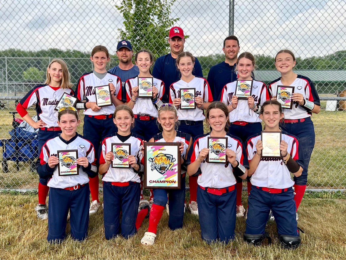 Congratulations to our 12u Lady Mustangs who won the @USSSAFastpitch Sizzling 7 championship over the weekend‼️

Great accomplishment for a great group of players and coaches‼️

#MustangNation