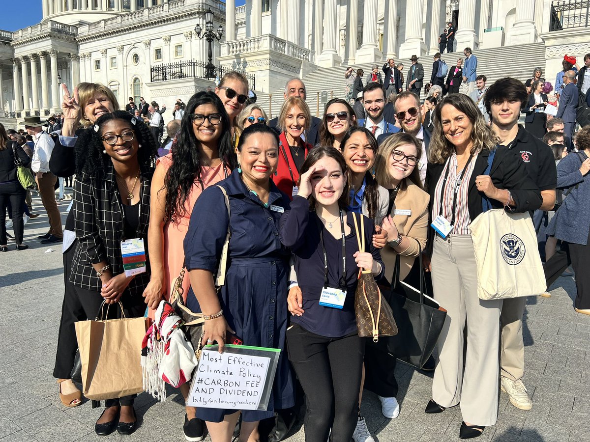 ecatlin24's tweet photo. Citizen’s Climate Lobby is showing how we harness our collective political power on Capitol Hill and WE WANT CARBON PRICING!! https://t.co/JTPiwjBfRQ