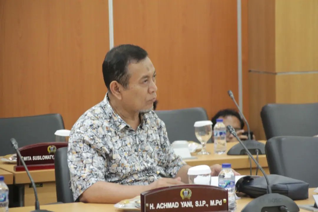 fpksdkijakarta's tweet photo. Ketua Komisi B DPRD DKI Jakarta Ismail memimpin Rapat Kerja Komisi B DPRD DKI Jakarta terkait Monitoring dan Rencana Kerja Perumda PAM Jaya Tahun 2023 di ruang rapat Komisi B pada Selasa siang (13/6/2023).
#DokHumasFPKS
#RapatKerja
#KomisiB
#Dokumentasi https://t.co/RFU4K504xn