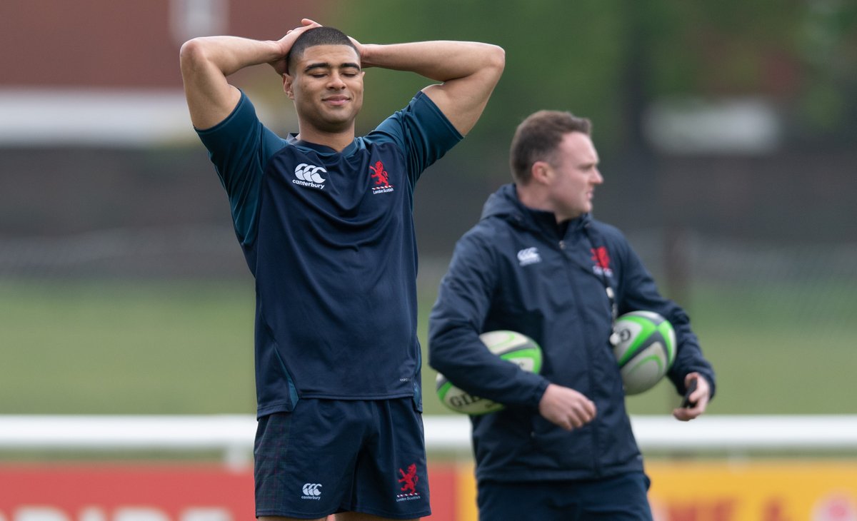 LSFCOfficial's tweet photo. When you realise it's just 3⃣ weeks until pre season and that dreaded bronco test..

#forthepride https://t.co/ldgFmE3e6R