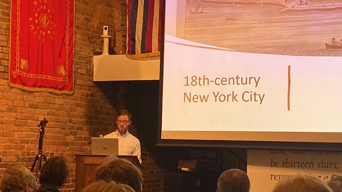 🦁A Guide To Recognizing NY International🦁

Last night, Dr. Christopher Minty, NYIFC player-coach, author of UNFRIENDLY TO LIBERTY, lectured on the origins of the #AmericanRevolution in NYC from the perspective of those who became loyalists, at @frauncestavern