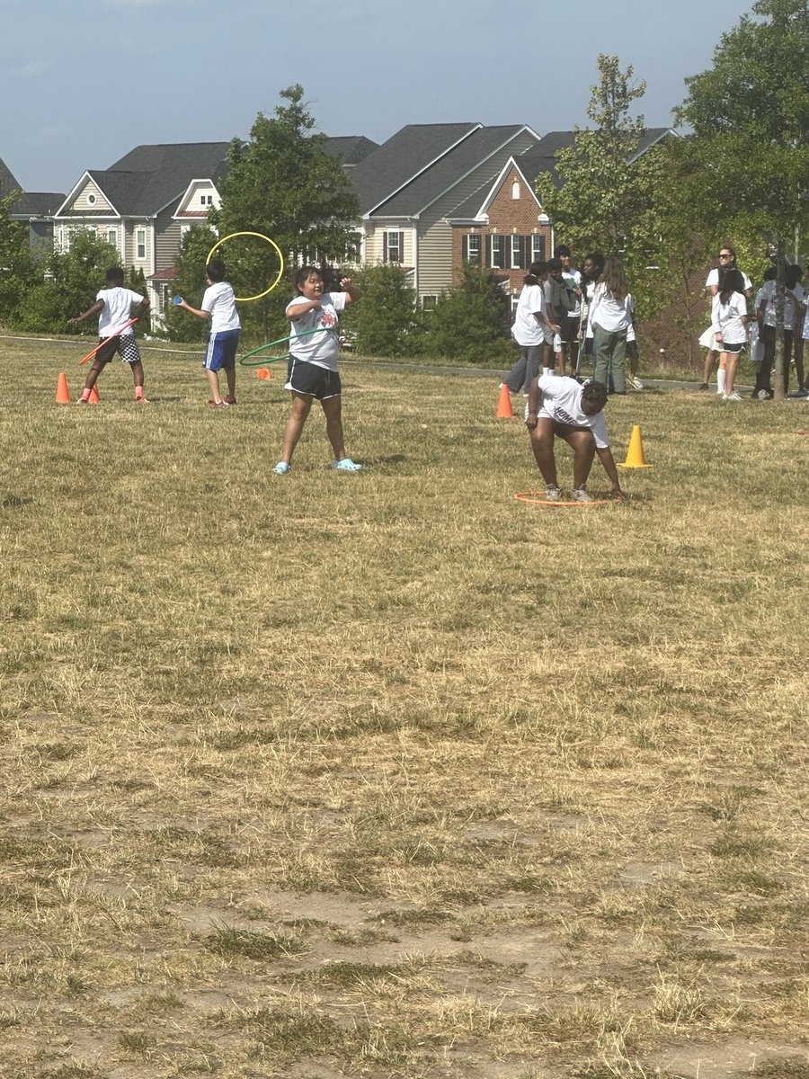 SFES field day fun grades 3-5. Congratulations to Mr. Sefcik on your balloon toss win.