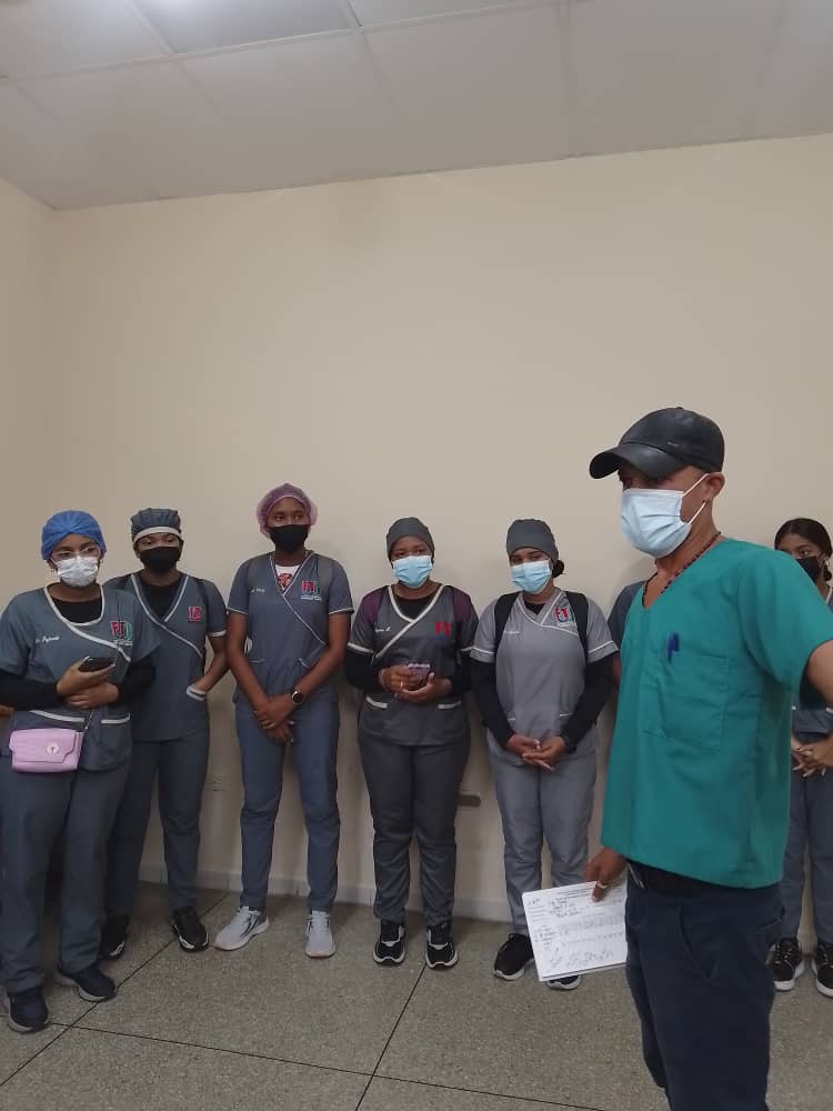 #DefendiendoCuba #CubaPorLaVida #CubaCoopera #60AñosSalvandoVidas <a href="/cubacooperaven/">Brigada Médica Cubana en Venezuela</a> <a href="/MinSaludVE/">MPPSalud</a> <a href="/MagaGutierrezV/">Magaly Gutiérrez Viña</a> <a href="/MINSAPCuba/">Ministerio de Salud Pública de Cuba</a>
<a href="/CatHDAmaya/">CAT Hernando Dionisio Amaya</a> <a href="/CDIRaulMaza/">CDI Dr. Raúl Maza Mérida</a> <a href="/cubacooperaVE_D/">Misión Médica Cubana Delta Amacuro</a> <a href="/SCasacoima/">CDI S. Bolívar (Casacoima)</a>