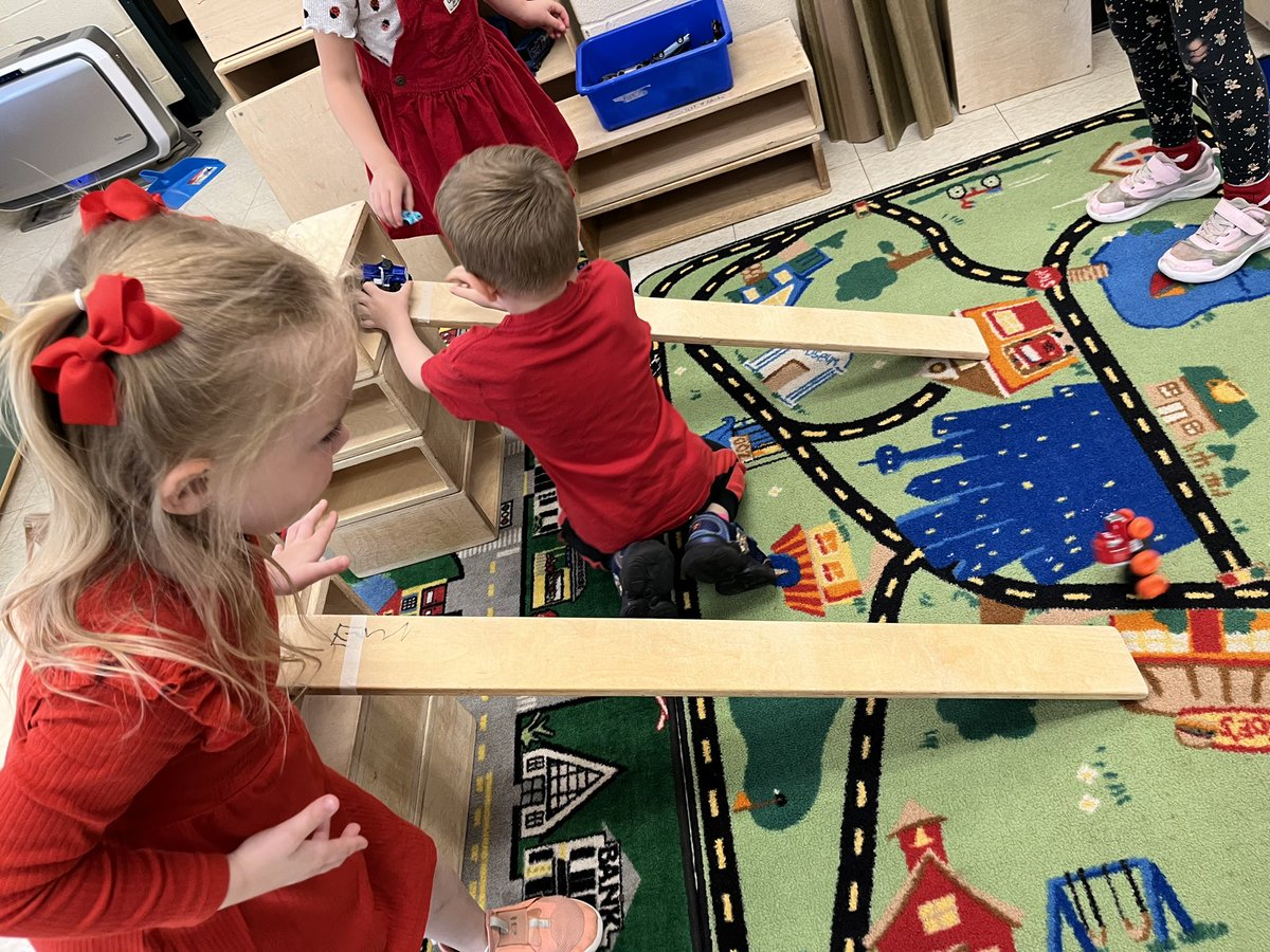 HPkindies103's tweet photo. Rollin’ ramp races! 🏎️ https://t.co/xW6MJYKEkD