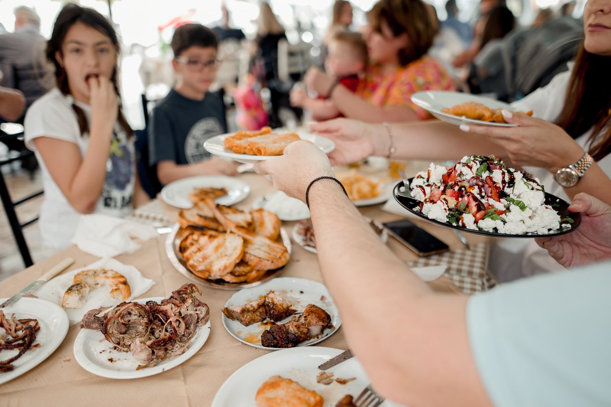 Infokids.gr tweet media