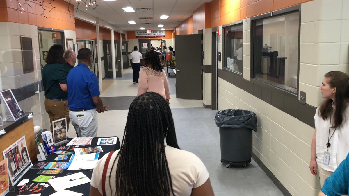 liz_lines's tweet photo. This tour is helping @MaconBibbCounty Commission see @MaconBibbParks needs for next #SPLOST campaign. Clarence Thomas says staff tries to provide good examples for youth. @maconnewsroom @mercerccj https://t.co/O8jdiu3jod
