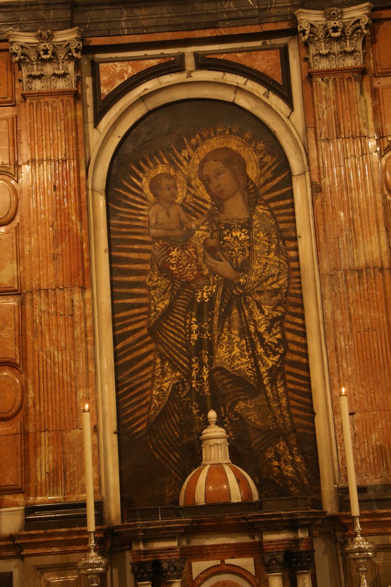 Virgen del Coral. Iglesia de San Ildefonso

#VirgenesDesconocidasSevillanas
