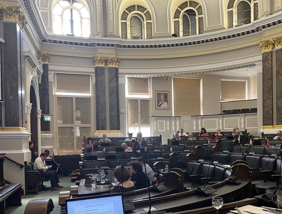 Hardly any members of the Labour group have remained in the chamber to hear their London imposed leader deliver his vision for the future of Birmingham. Hardly a ringing endorsement and show of support.