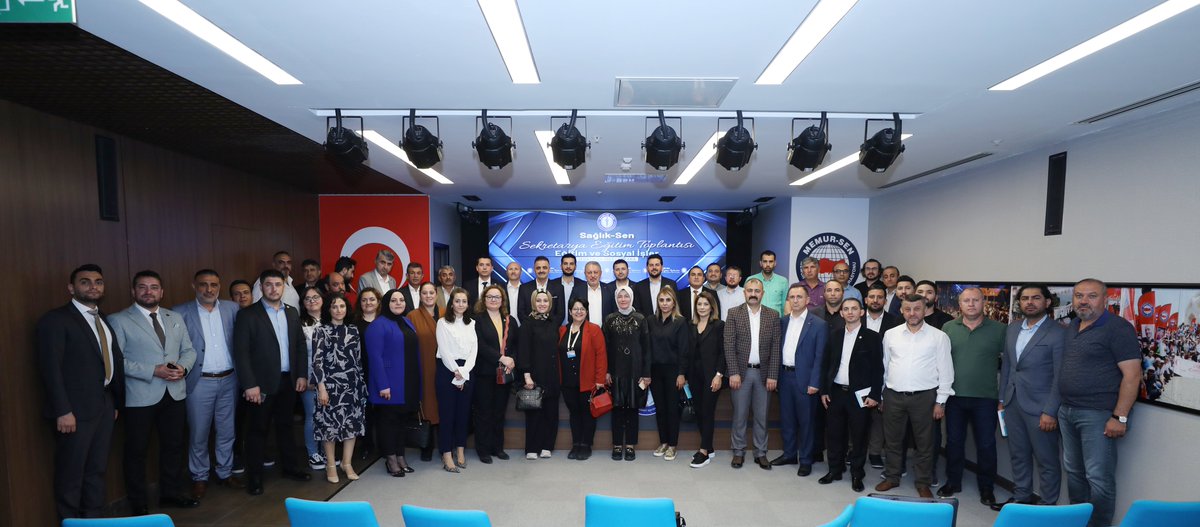 Sağlık-Sen Sekretarya Eğitim Toplantıları; Basın ve İletişim, Hukuk, Mevzuat ve Toplu Sözleşme, Eğitim ve Sosyal İşlerden Sorumlu Şube Başkan Yardımcılarının katılımıyla gerçekleştirildi.

Şube Başkan Yardımcılarına kendi alanlarıyla ilgili sunumlar yapıldı.

⤵️