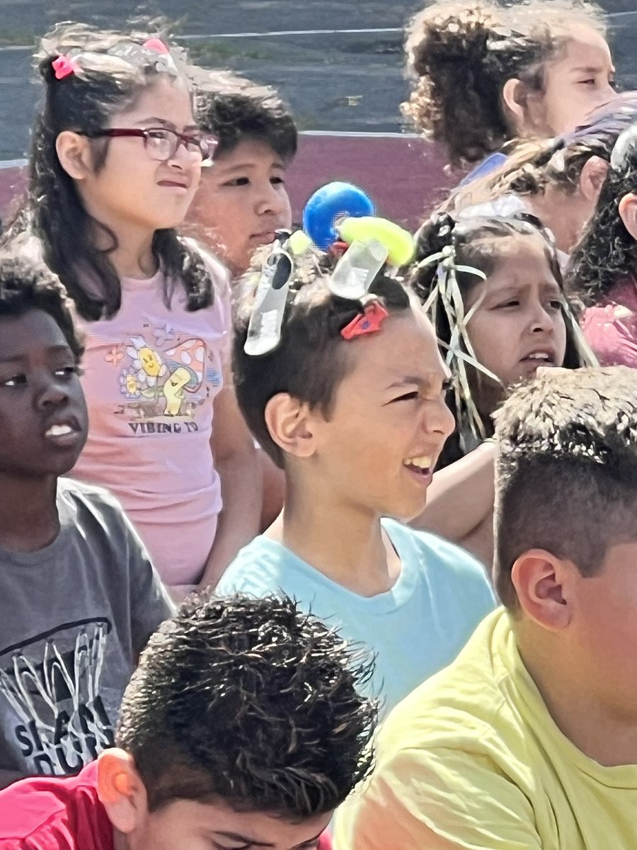 Ms.ElsyAP tweet media