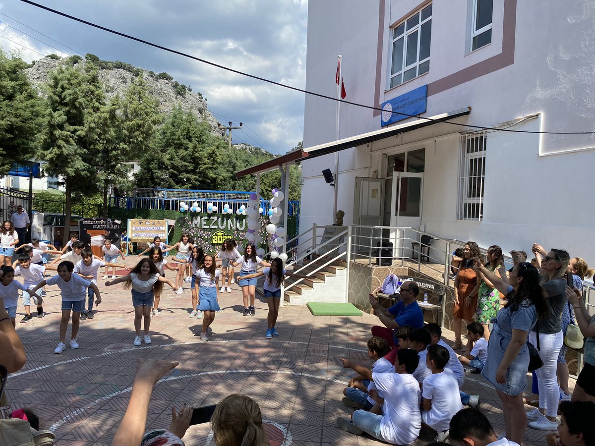 4/A ve 4/B sınıfı öğrencilerimizi okulumuzdan, ortaokula uğurladık yolları da bahtları da açık olsun…
<a href="/mebtegm/">Temel Eğitim Genel Müdürlüğü</a> <a href="/mugla_mem/">Muğla İl Millî Eğitim Müdürlüğü</a> <a href="/MarmarisMem/">Marmaris İlçe Millî Eğitim Müdürlüğü</a>