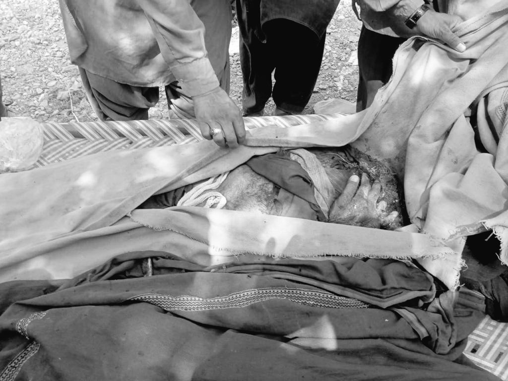 دہشت گرد ایک سکور گیم کھیل رہے ہیں... جو گروپ زیادہ تشدد اور دہشت گردی کرے گا اسے غیر ملکی ہینڈلرز سے زیادہ پیسے ملیں گے!!
#BarkhanIEDAttack
#BrutalityContinues
#StopKillingInnocents
#BalochRejectsTerrorism
